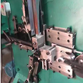 steel-strapping clip-machine by using steel scraps